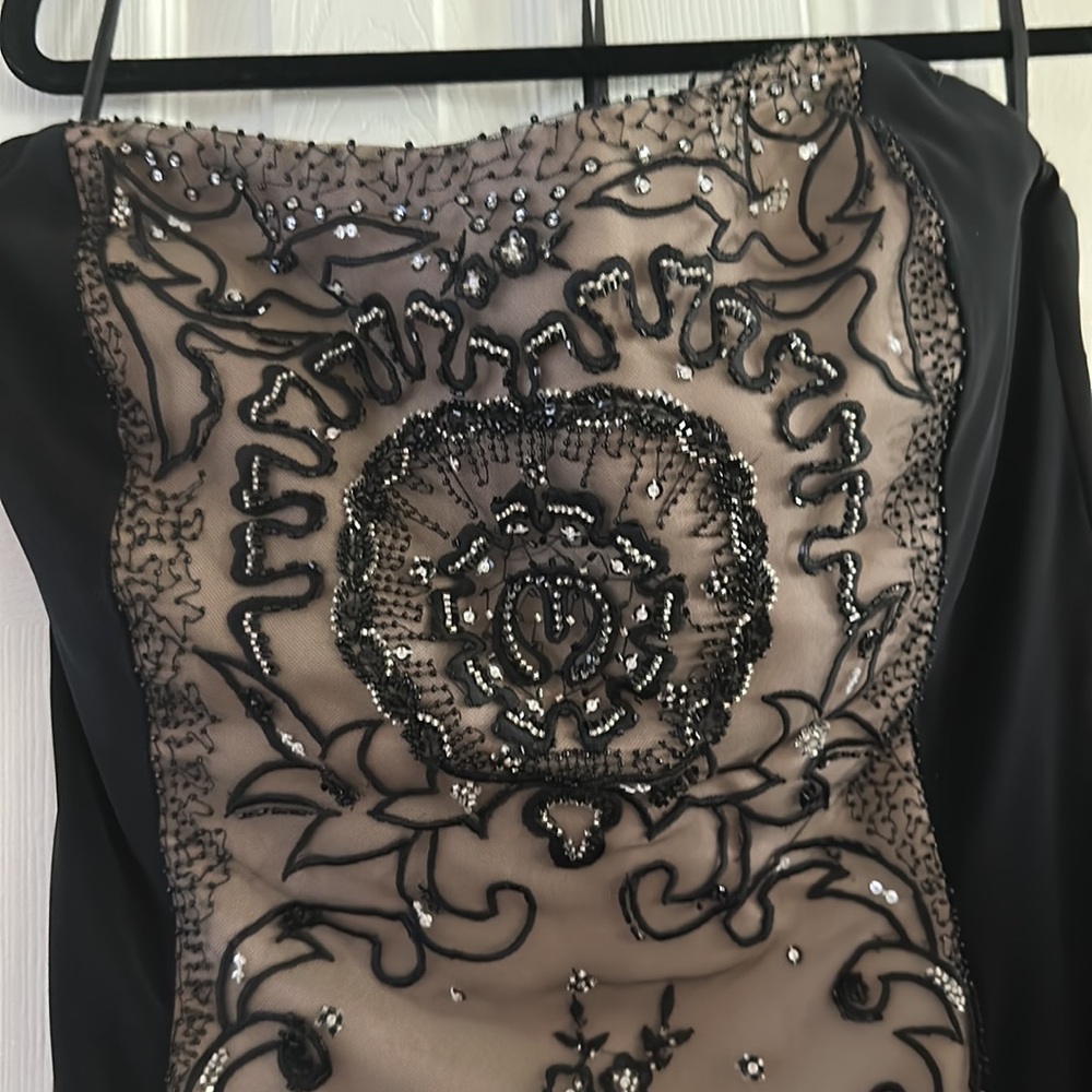 Designer Strapless Dress - Picture 3 of 10